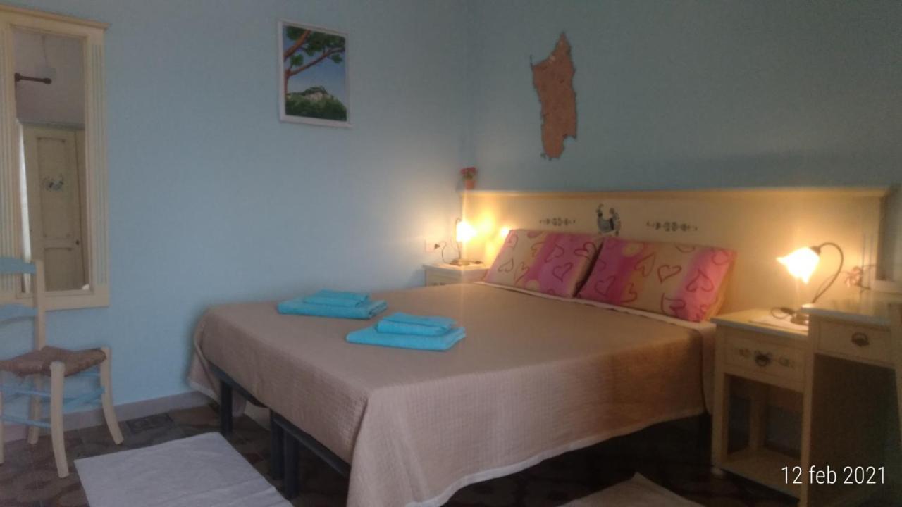 B&B Eleonora D'Arborea, Centro Storico Posada  Exteriör bild
