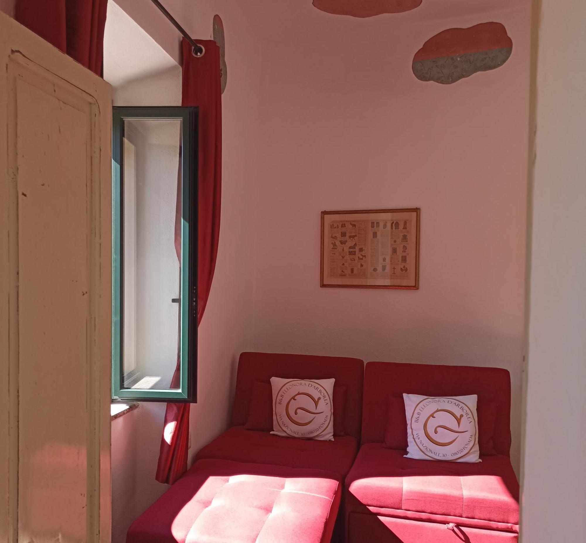 B&B Eleonora D'Arborea, Centro Storico Posada  Exteriör bild